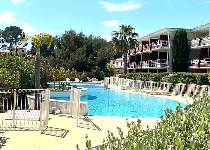 Апартаменты Le Paloma Ла-Сьота